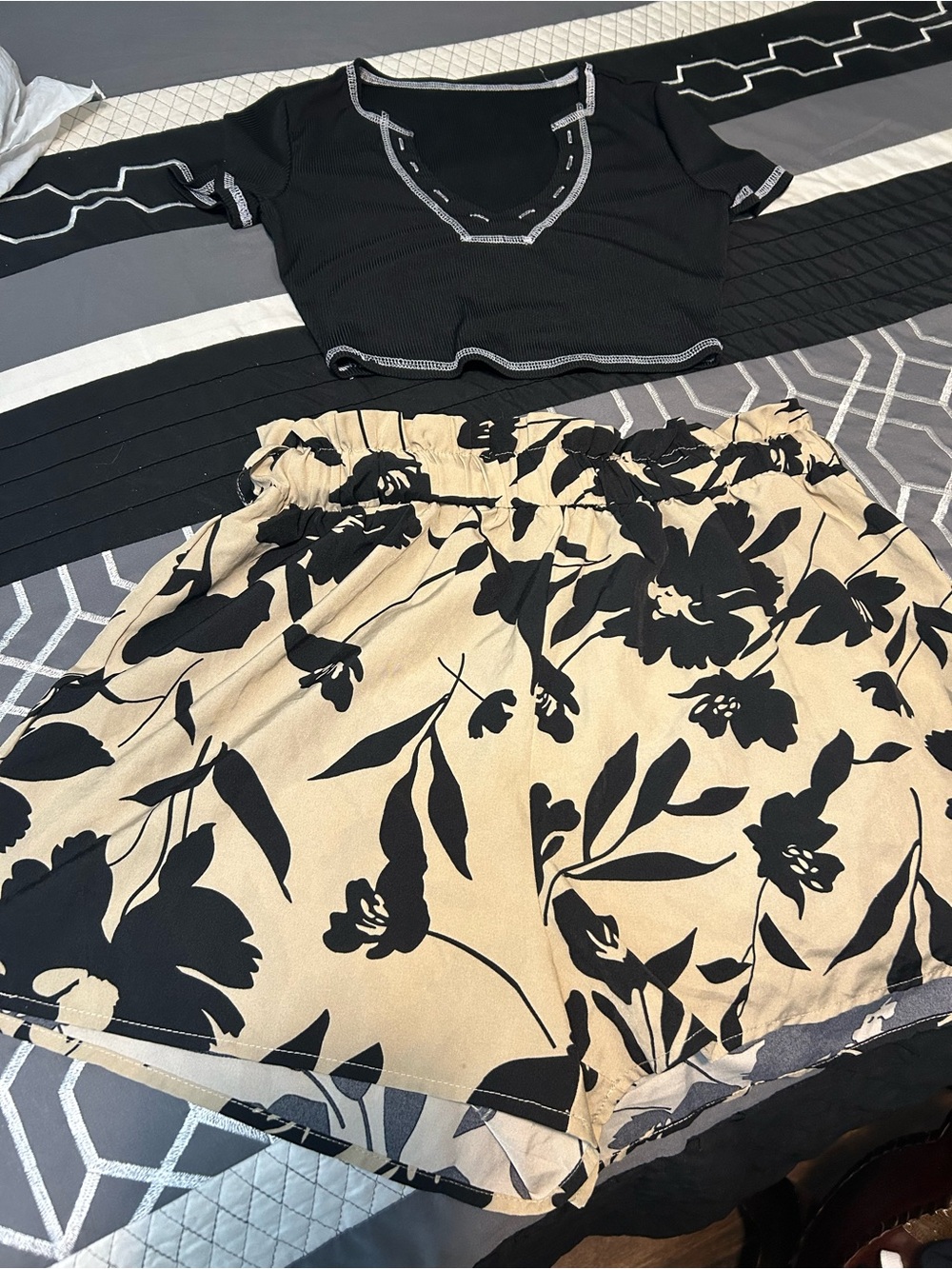 Women's Beige Floral Print Elastic-Waist Skirt